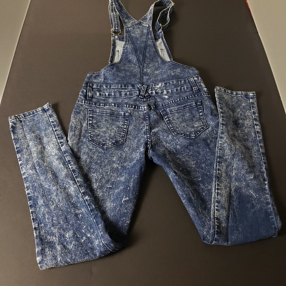 Chiqle Junior's Distressed Acid Wash Denim Overalls Large - Picture 6 of 13